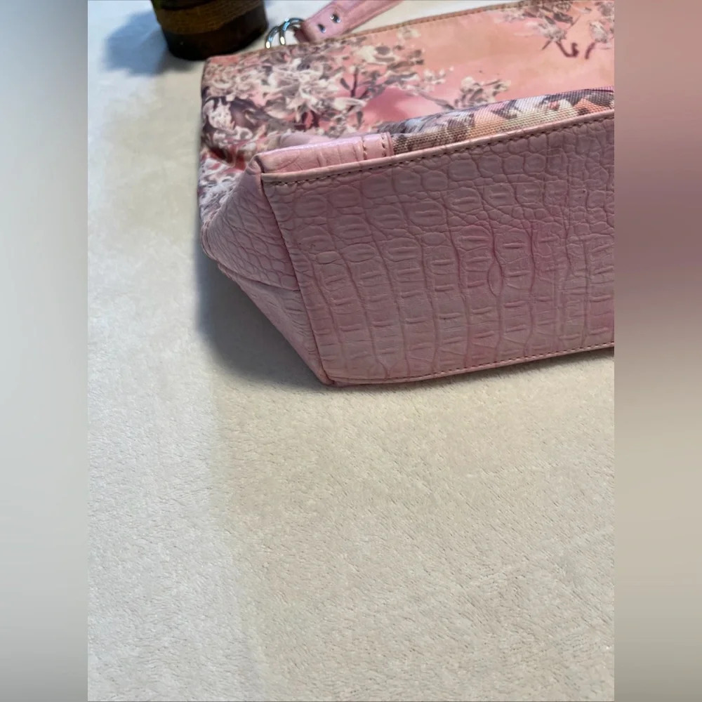 Kings PINK Floral Shoulder Bag Pink Satin Purse Y2K - Picture 5 of 9